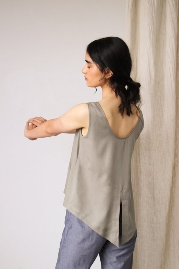 Top with Asymmetrical Straps